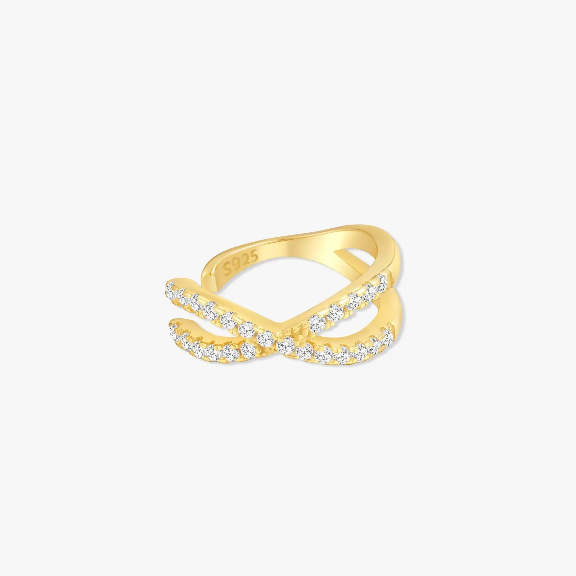 Timeless spark: stud and chain ear cuff allure Timeless spark: stud and chain ear cuff allure