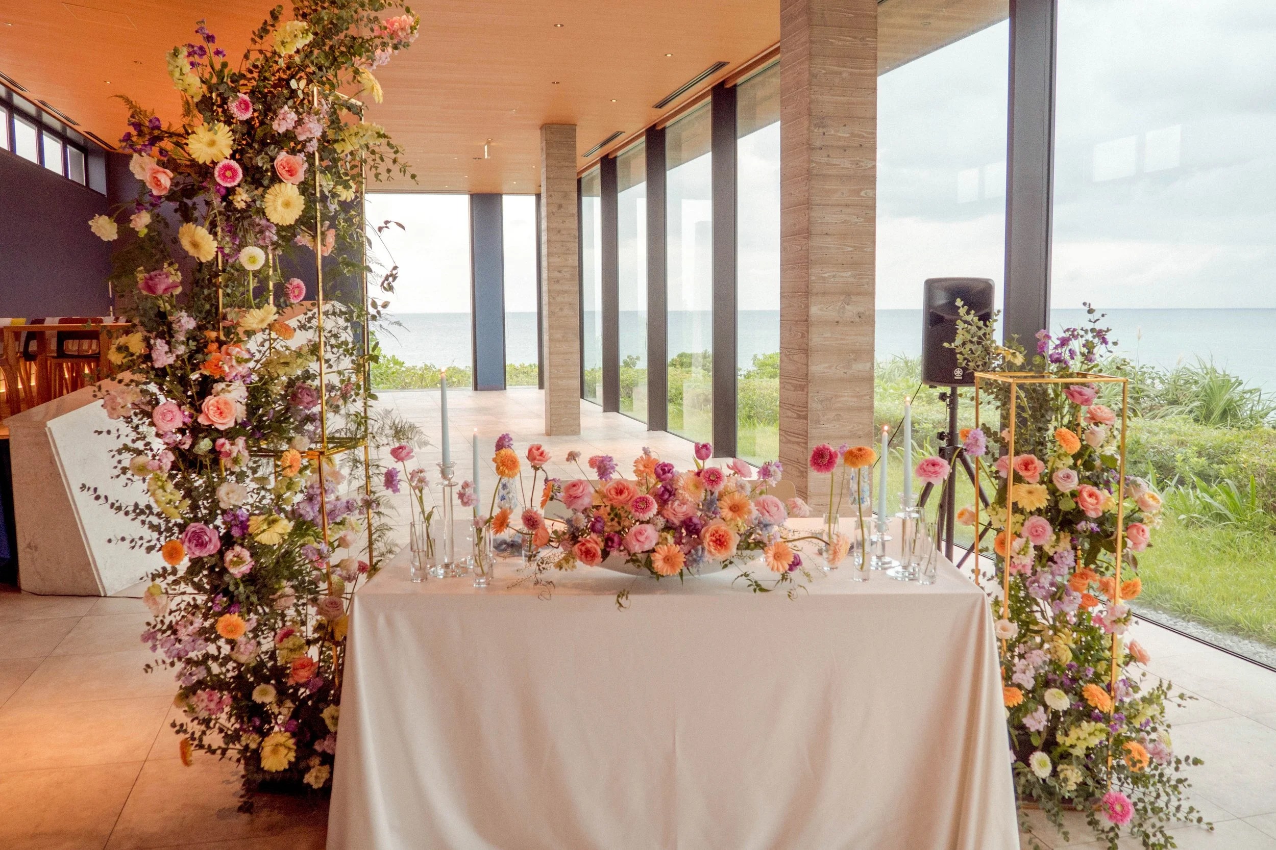 Capturing Coastal Romance in Okinawa Weddings Capturing Coastal Romance in Okinawa Weddings