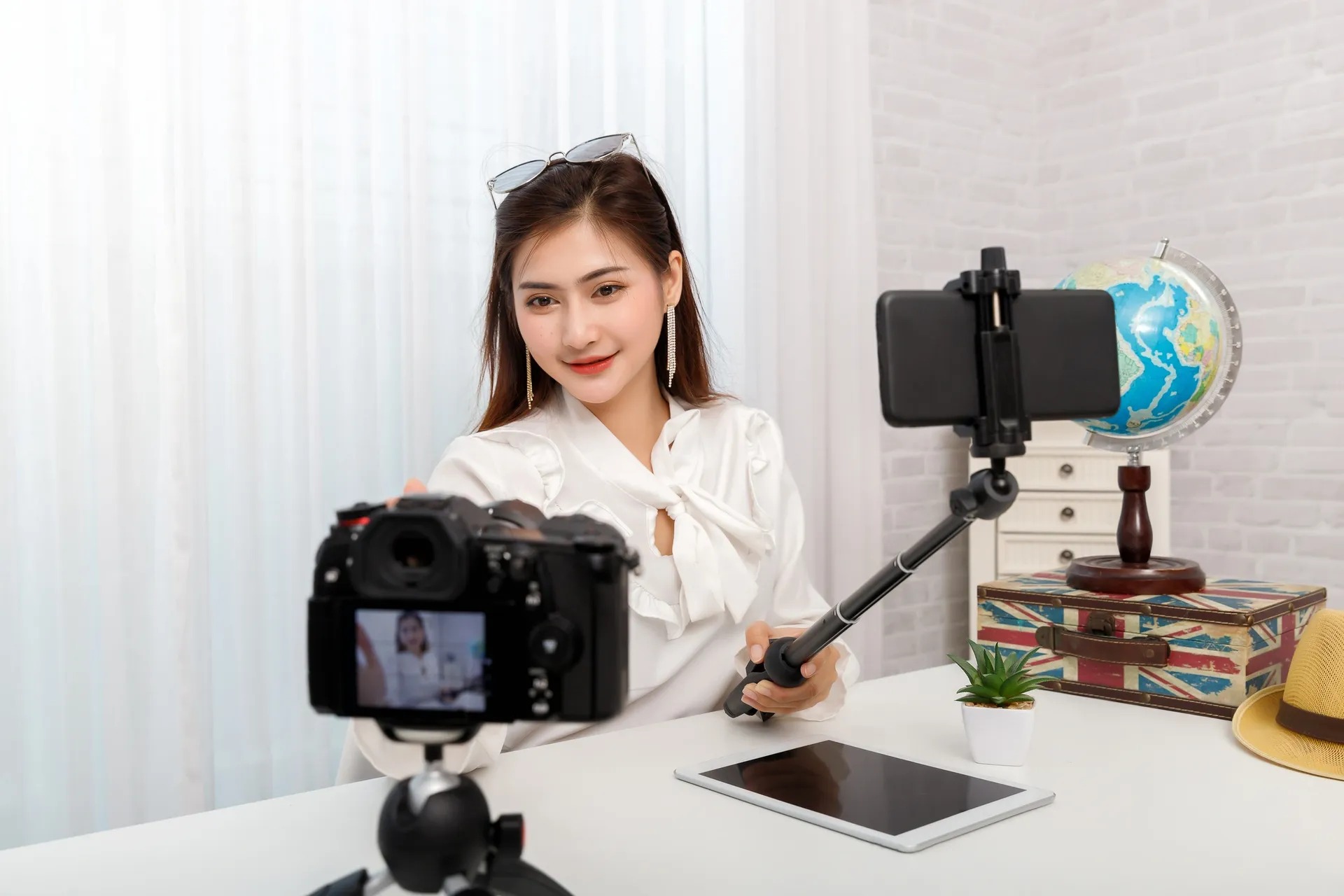 Efficiently Manage Your Property with Remote Inspections Efficiently Manage Your Property with Remote Inspections