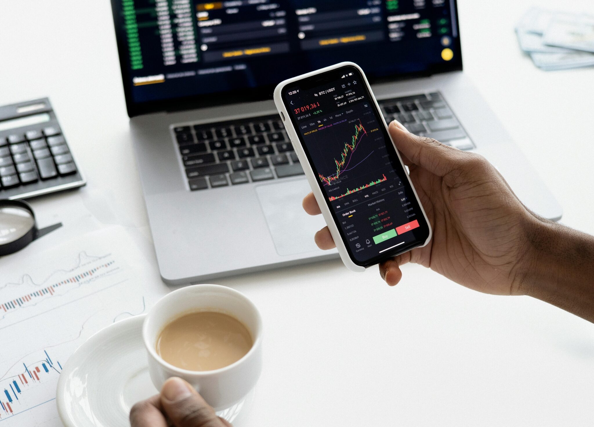 A practical guide to building wealth slowly with shares and funds A practical guide to building wealth slowly with shares and funds