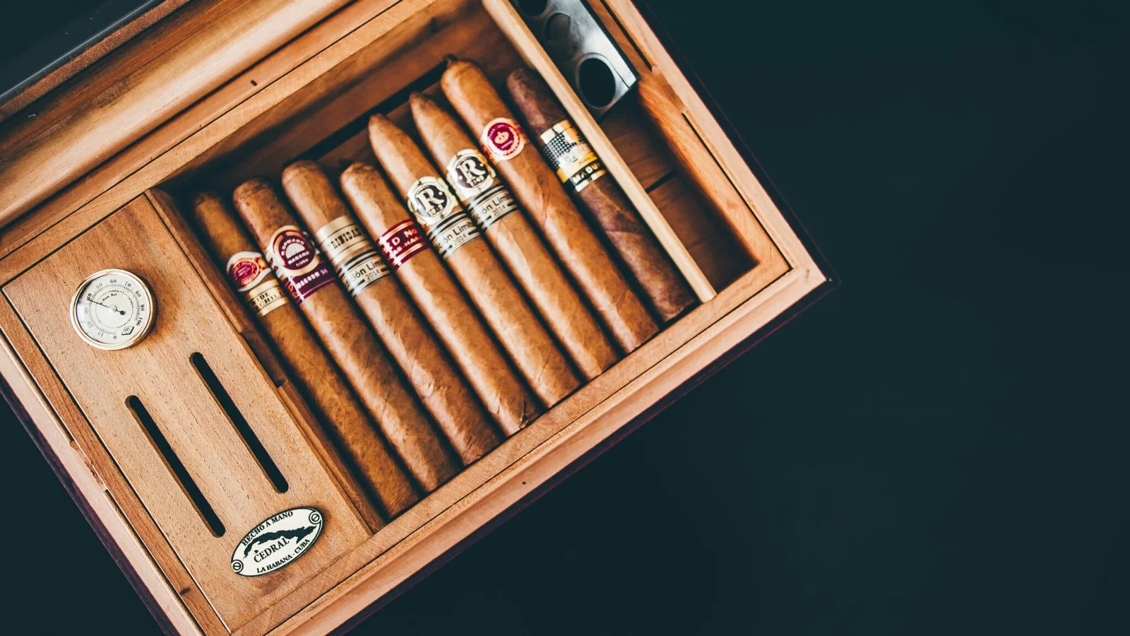 Crafting memorable experiences with cigar hospitality Crafting memorable experiences with cigar hospitality