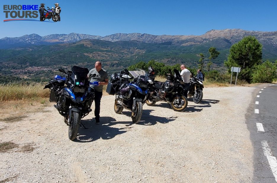 Conquer Alpine Peaks on Two Wheels: A UK Rider’s Guide Conquer Alpine Peaks on Two Wheels: A UK Rider’s Guide