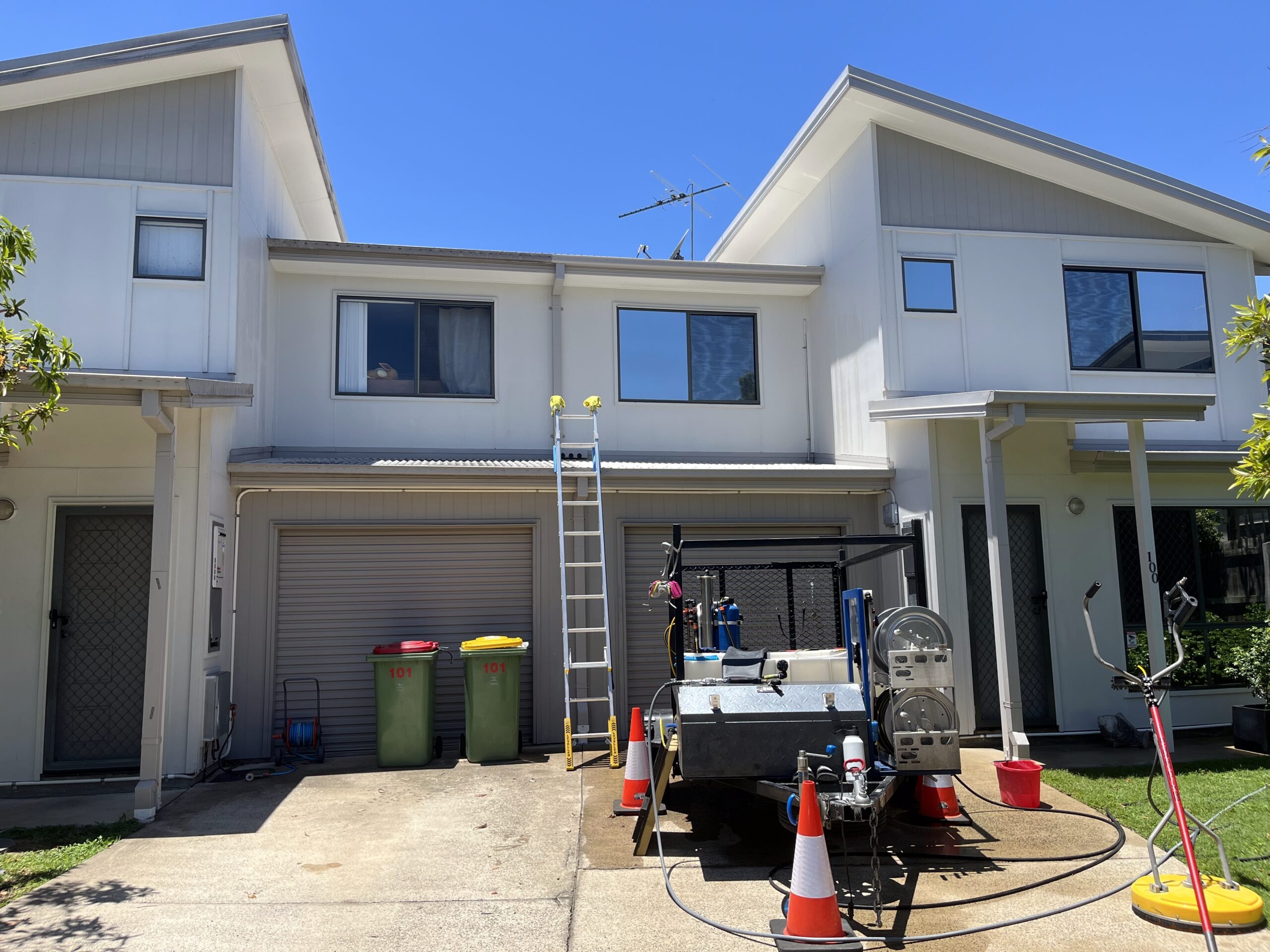 Gutter Cleaning in Brisbane and Solar Panel Care Tips Gutter Cleaning in Brisbane and Solar Panel Care Tips
