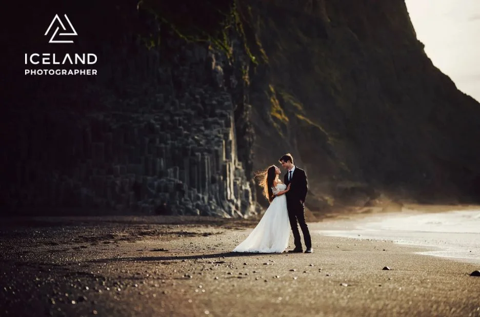 How to Plan Stunning Proposal Photo Sessions at Iconic Iceland Landmarks How to Plan Stunning Proposal Photo Sessions at Iconic Iceland Landmarks